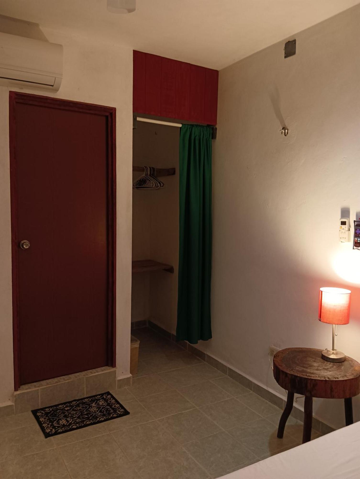 Quarto em Acomodações Particulares Ya'ax Nah *